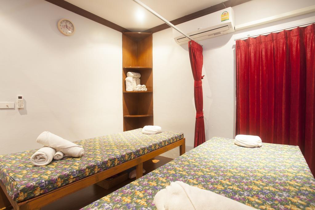 Hip Yaya Residences Patong Bagian luar foto