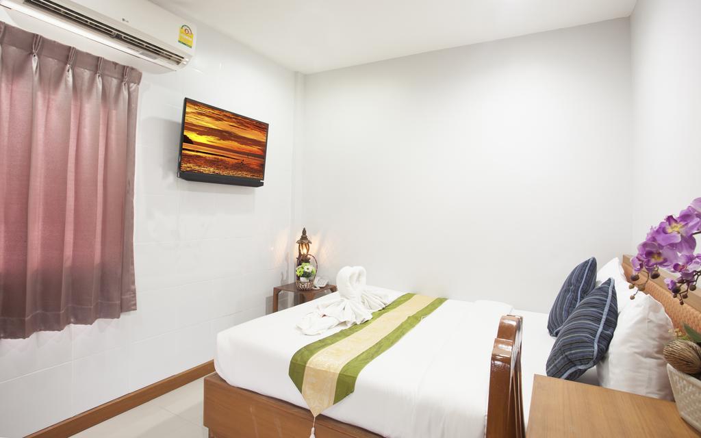 Hip Yaya Residences Patong Bagian luar foto